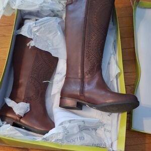 Gianni Bini Whiskey Wood Boots